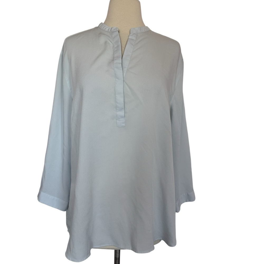 Uniqlo Light Blue Women's Blouse Stand Collar 3/4 Sleeves Rayon Blend‎ XL